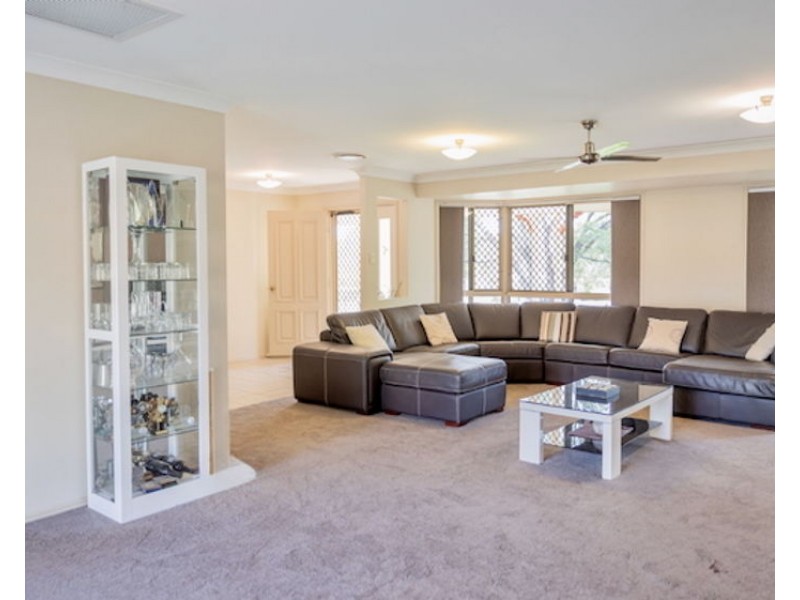 23 Krystyna Ct, Karalee QLD 4306