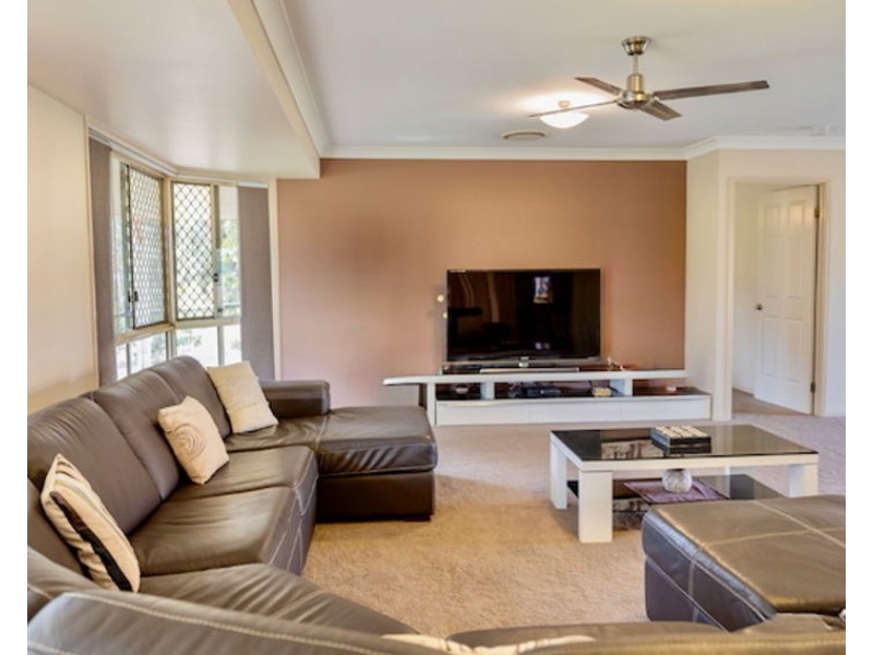 23 Krystyna Ct, Karalee QLD 4306