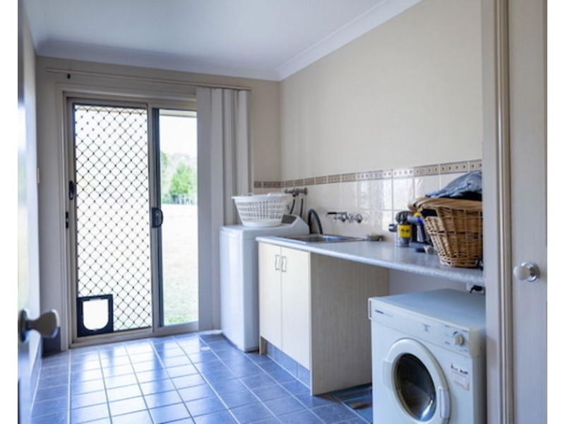23 Krystyna Ct, Karalee QLD 4306