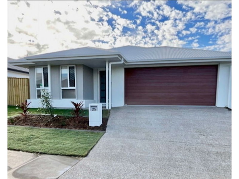 25 Stewart St, Walloon QLD 4306