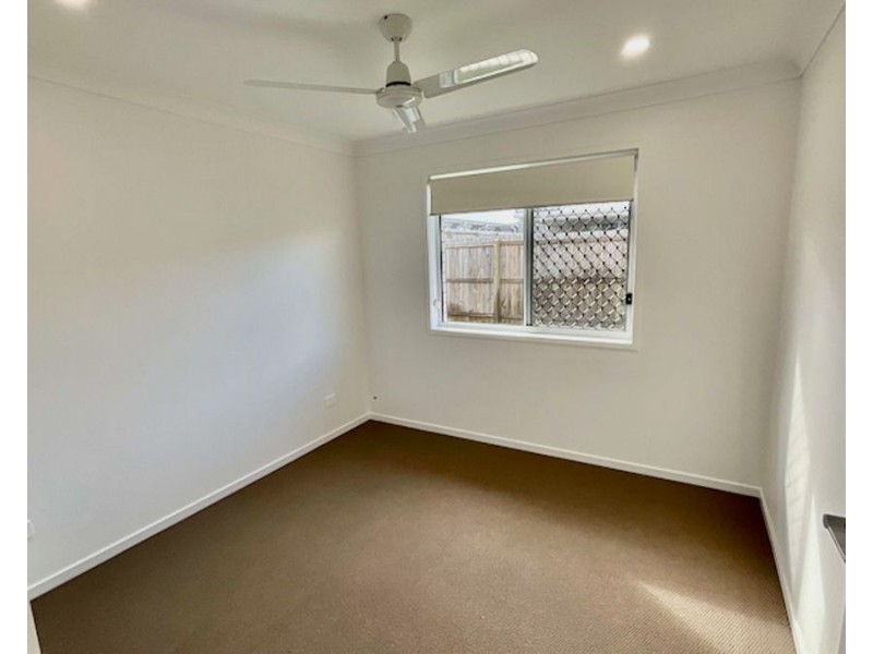 25 Stewart St, Walloon QLD 4306