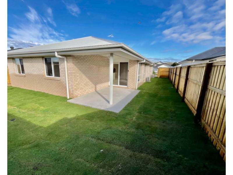 25 Stewart St, Walloon QLD 4306