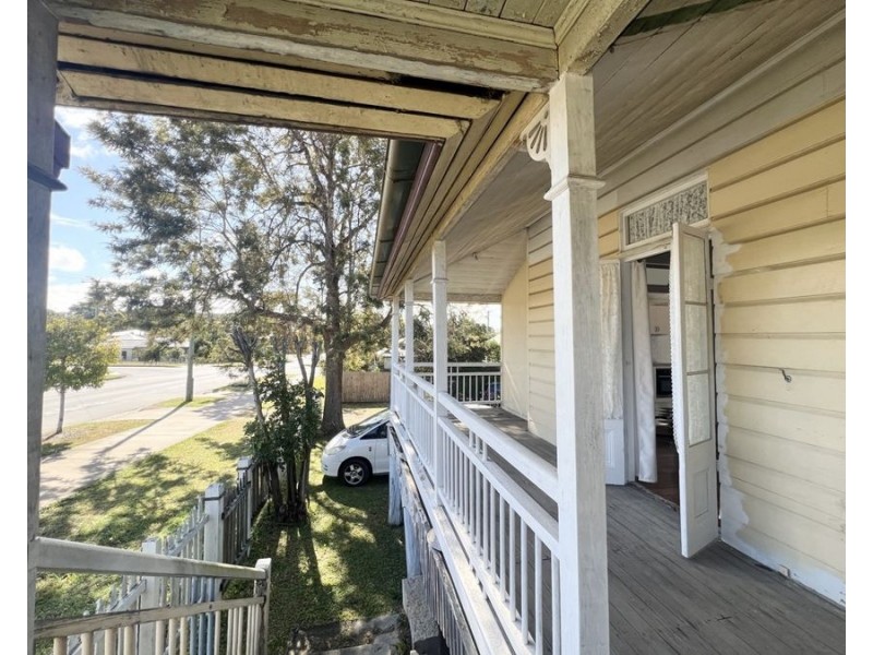2/27 Pine st, North Ipswich QLD 4305