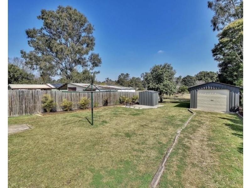 23 Vineyard St, One Mile QLD 4305