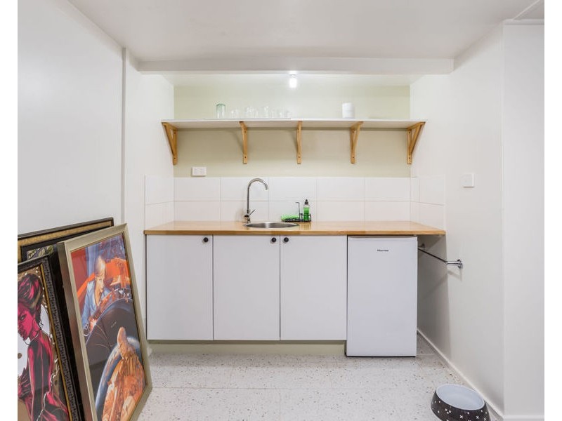 23 Whitehill Road, Newtown QLD 4305