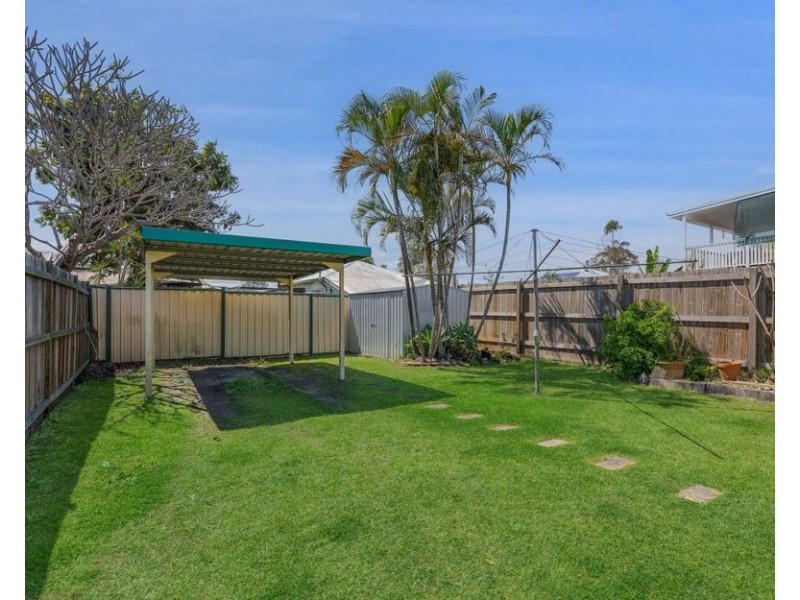24 Flint Street, North Ipswich QLD 4305
