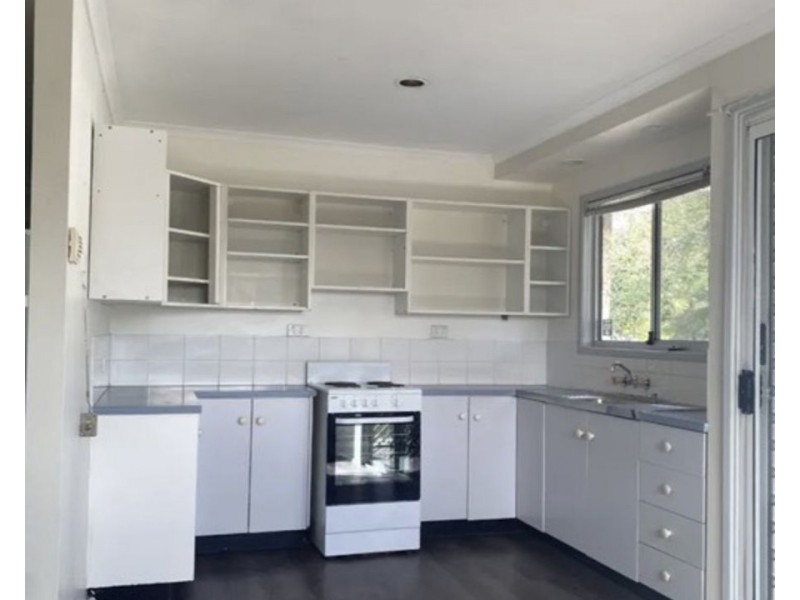 24 Auburn St, Edens Landing QLD 4207