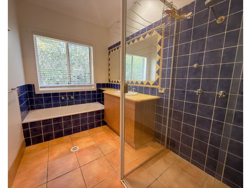 66 Allawah Rd,, Chuwar QLD 4306