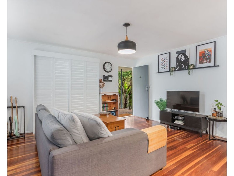 16 Reif Street, Flinders View QLD 4305