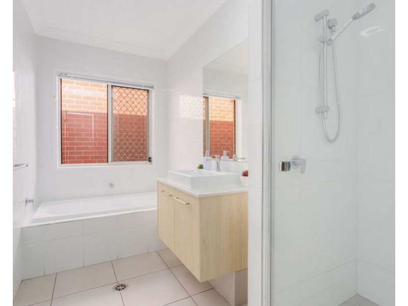 24 Tambor Crescent, Pallara QLD 4110