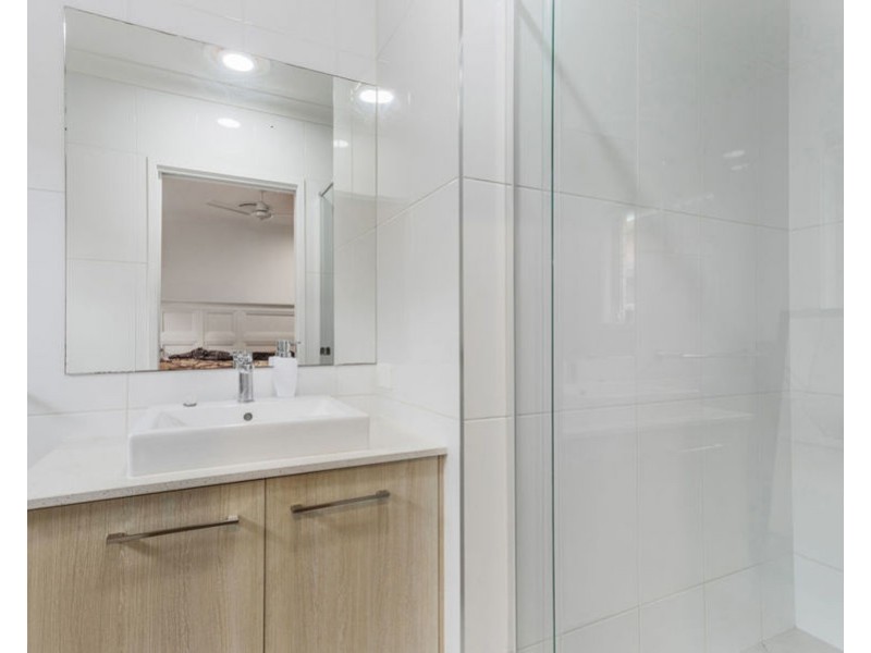 24 Tambor Crescent, Pallara QLD 4110
