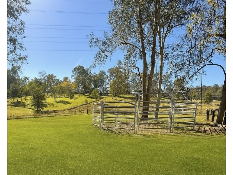 72 Melbourne St, Karalee QLD 4306