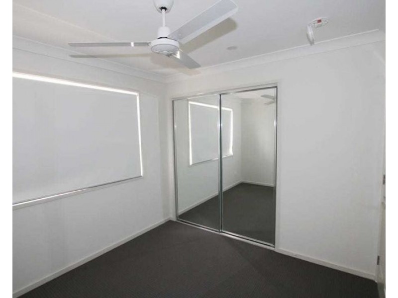 2/90 Bambil St, Marsden QLD 4132