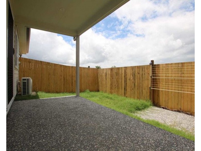 2/90 Bambil St, Marsden QLD 4132