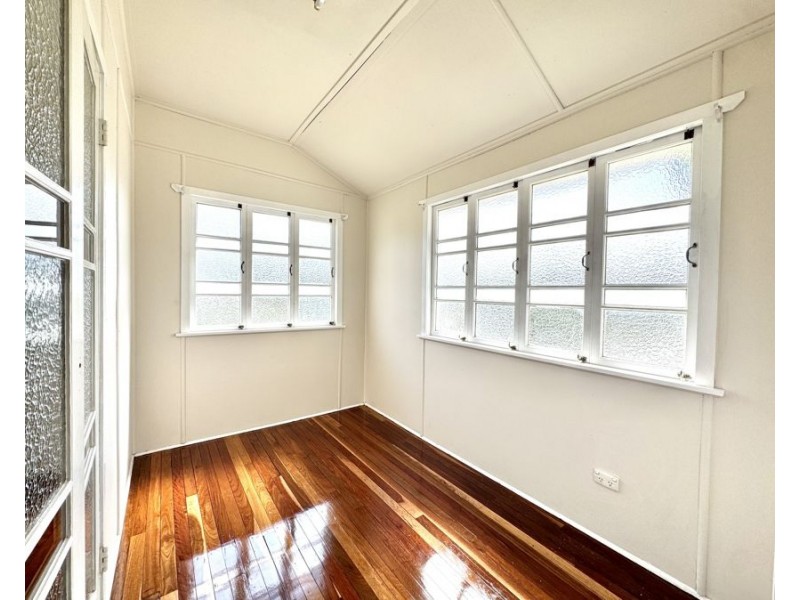 20 Macgregor, Woodend QLD 4305