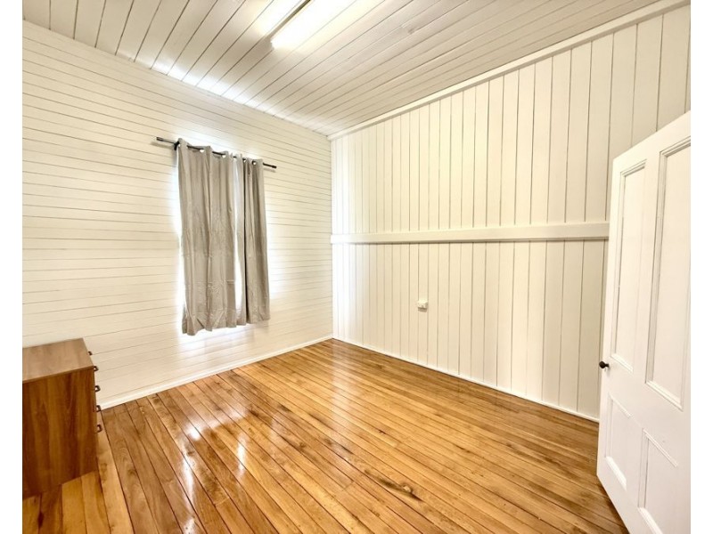 20 Macgregor, Woodend QLD 4305