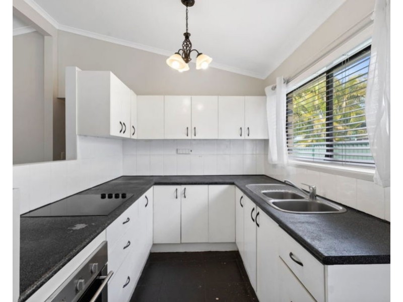 14 Hakari St, Crestmead QLD 4132