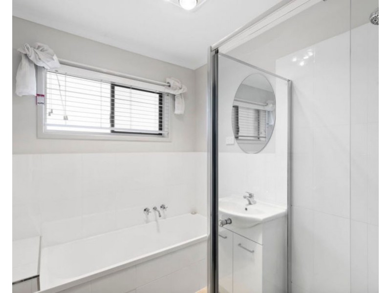 14 Hakari St, Crestmead QLD 4132