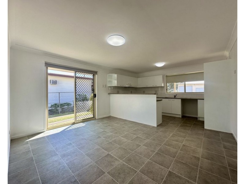 154 Lobb Street, Churchill QLD 4305