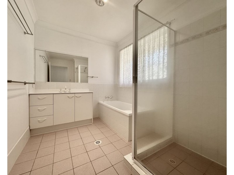 154 Lobb Street, Churchill QLD 4305