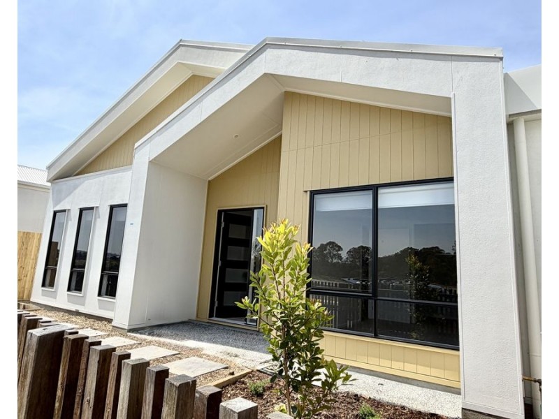 55 Bayliss Road, South Ripley QLD 4306
