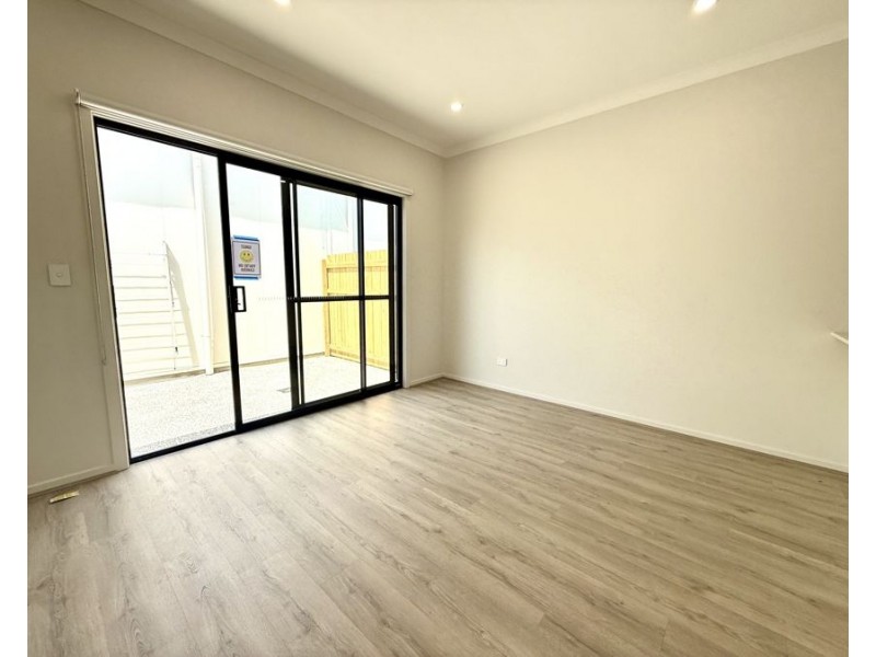 55 Bayliss Road, South Ripley QLD 4306