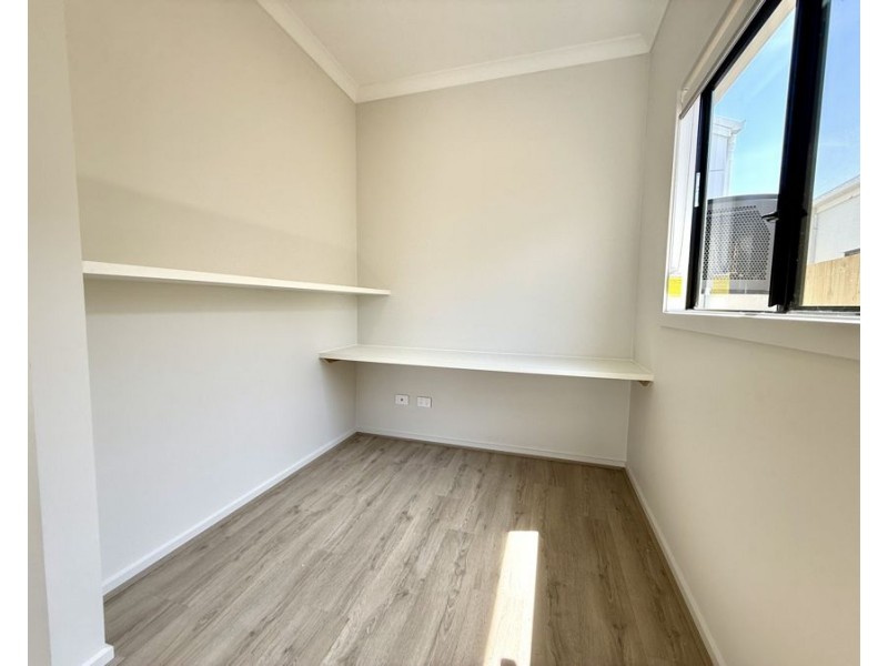 55 Bayliss Road, South Ripley QLD 4306