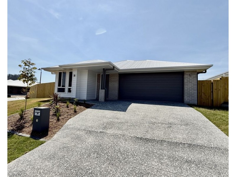 11 Cornell Street, Collingwood Park QLD 4301