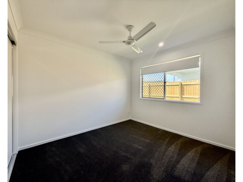 11 Cornell Street, Collingwood Park QLD 4301