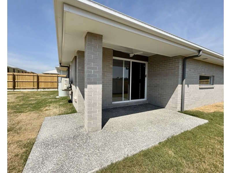 11 Cornell Street, Collingwood Park QLD 4301