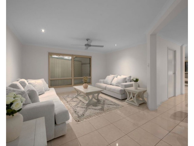 20 Mellor Pl, Brassall QLD 4305