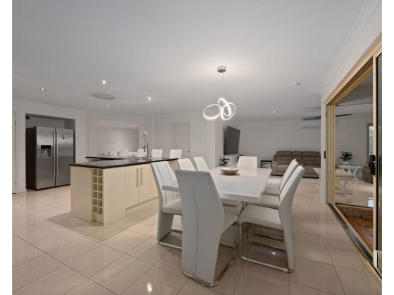 20 Mellor Pl, Brassall QLD 4305