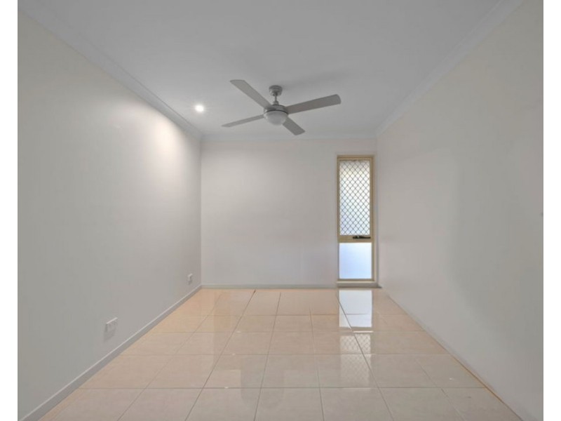 20 Mellor Pl, Brassall QLD 4305
