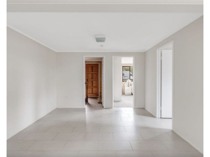 12 Risson, Wilsonton Heights QLD 4350