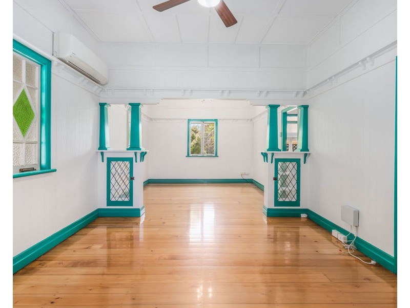 48 Clifton Street, Booval QLD 4304