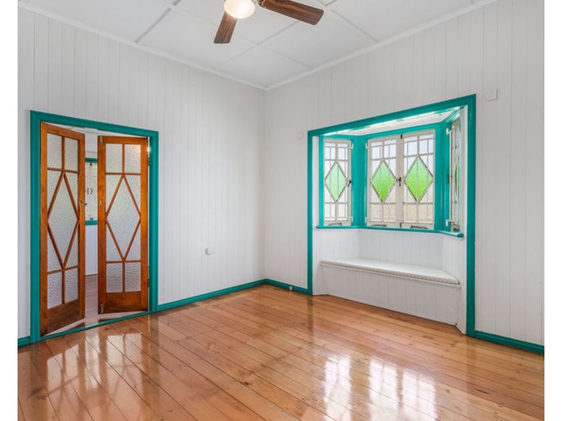 48 Clifton Street, Booval QLD 4304