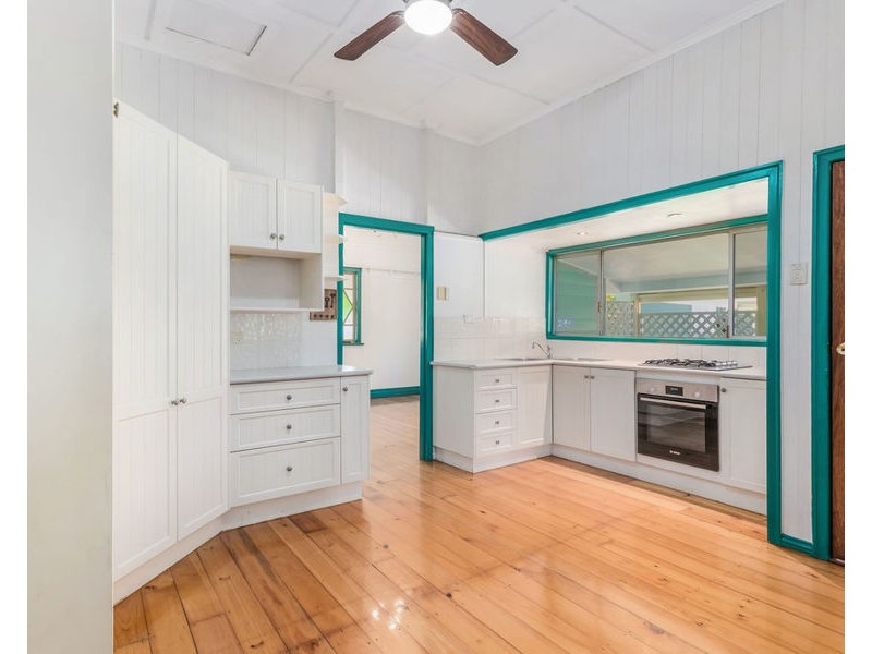 48 Clifton Street, Booval QLD 4304