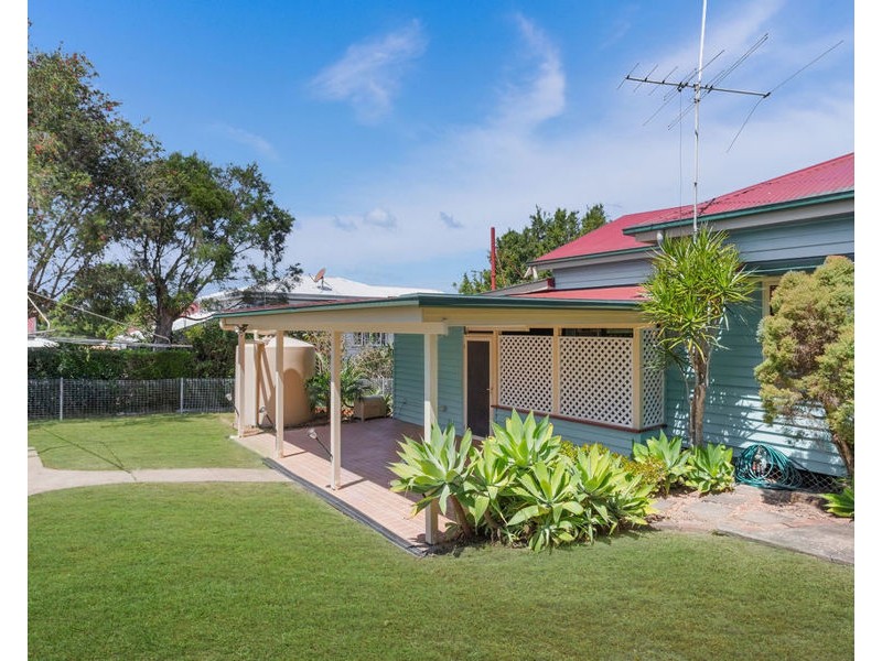 48 Clifton Street, Booval QLD 4304