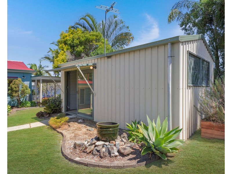 48 Clifton Street, Booval QLD 4304
