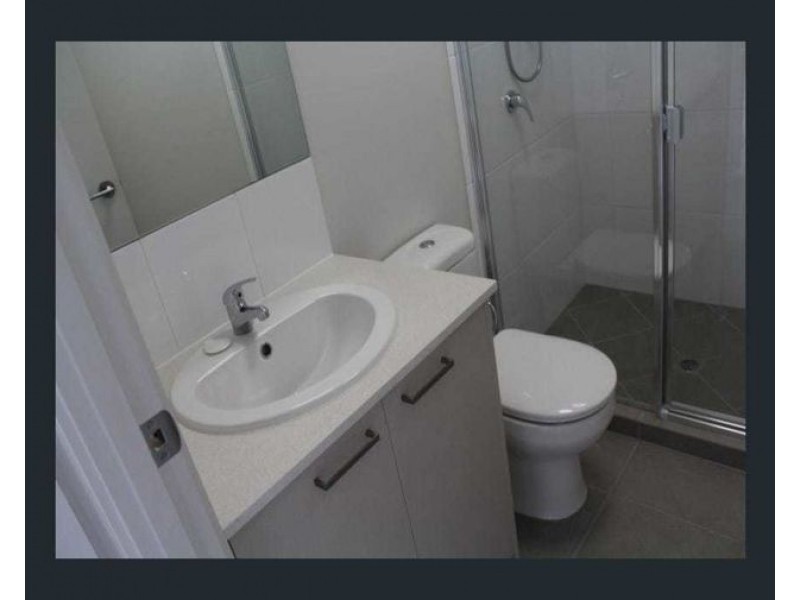 2/66 Aramac, Brassall QLD 4305