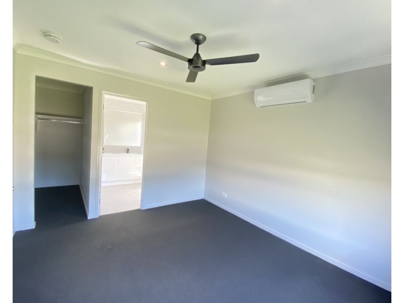 43 Mackellar way, Walloon QLD 4306