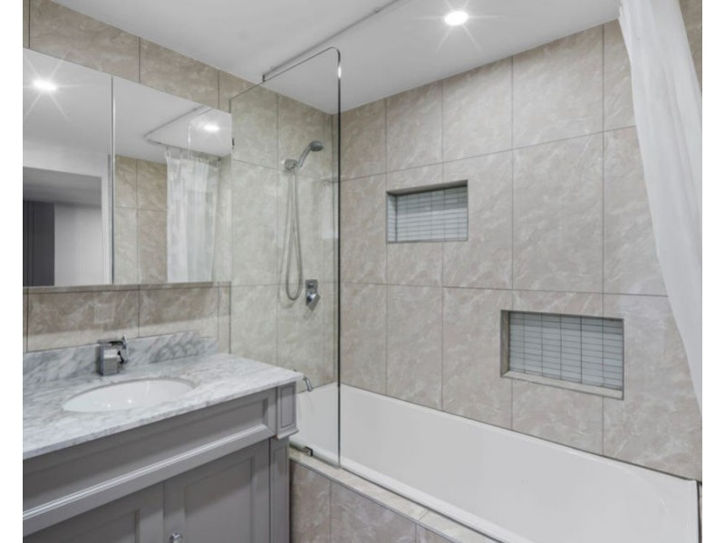 16 Cafferky St, One Mile QLD 4305