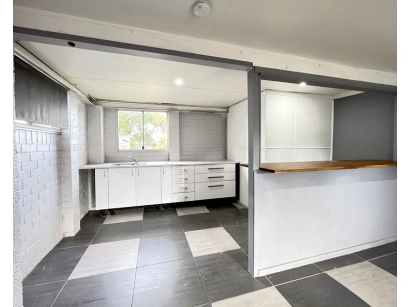 16 Cafferky St, One Mile QLD 4305