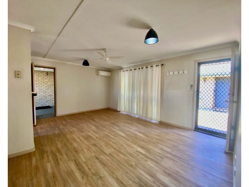 1/25 Henty Drive, Redbank Plains QLD 4301