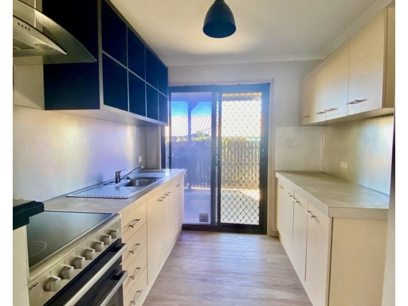 1/25 Henty Drive, Redbank Plains QLD 4301