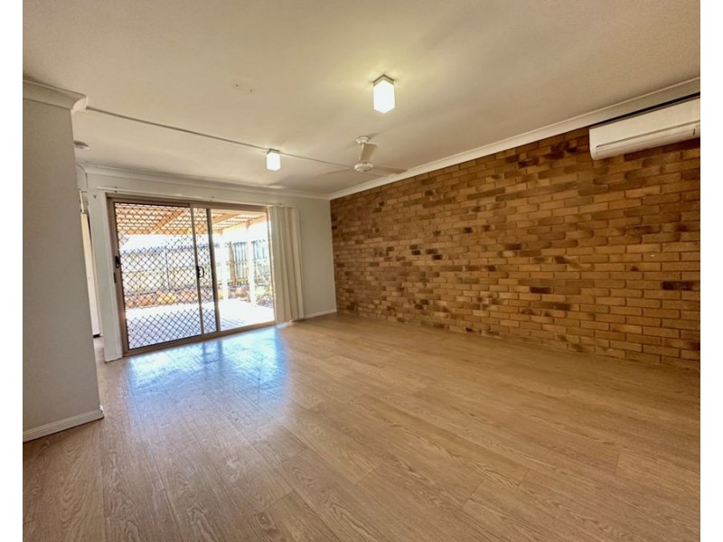 4/29 Henty Drive, Redbank Plains QLD 4301