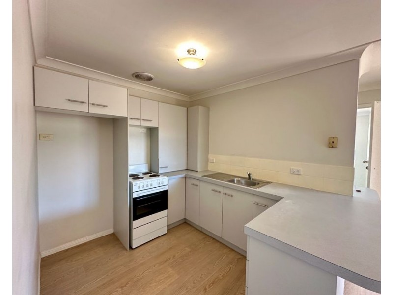 4/29 Henty Drive, Redbank Plains QLD 4301