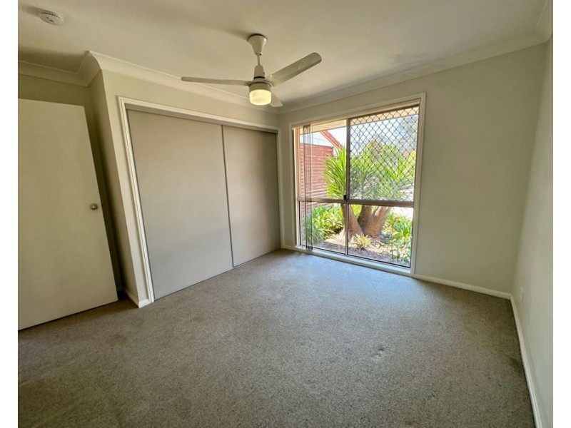 4/29 Henty Drive, Redbank Plains QLD 4301
