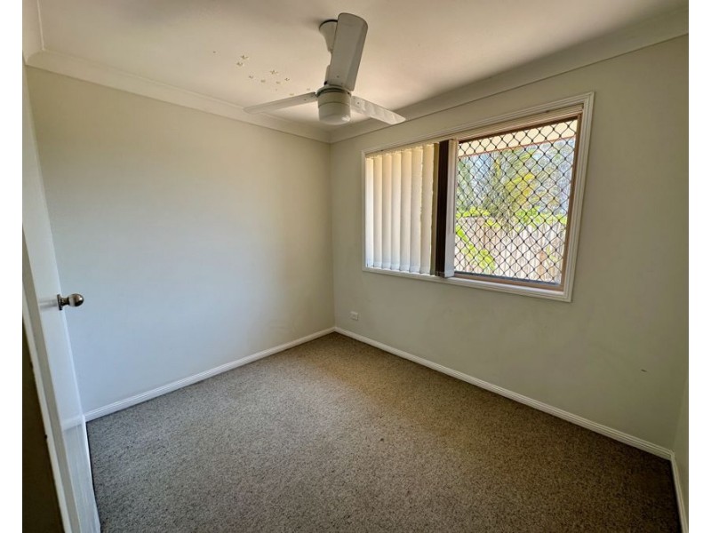 4/29 Henty Drive, Redbank Plains QLD 4301