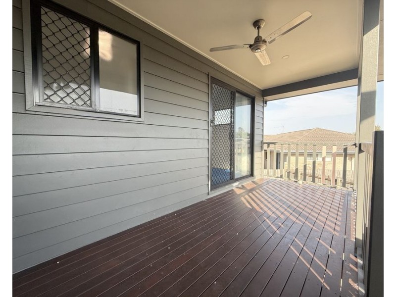 1/44 Baden Jones Way, North Booval QLD 4304